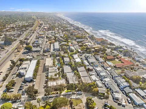 View/Area - 155 W Glaucus #C, Encinitas, CA 92024 photo 3 of 11