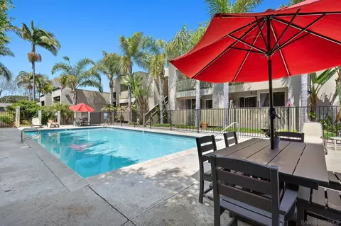 Exterior - 155 W Glaucus #C, Encinitas, CA 92024 photo 1 of 6