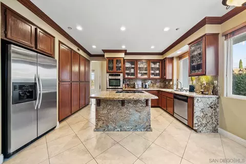 Kitchen - 2062 Pleasant Waters Ct, Spring Valley, CA 91977 photo 1 of 2