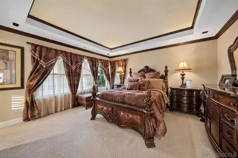 Bedroom - 2062 Pleasant Waters Ct, Spring Valley, CA 91977 photo 1 of 3