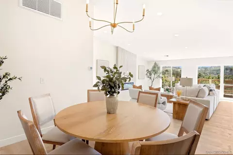 Dining - 2073 Willow Gln, Fallbrook, CA 92028 photo 1 of 2