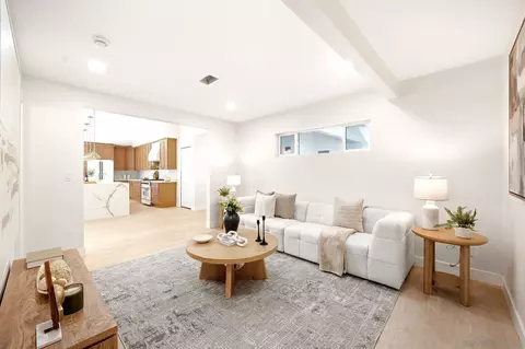Living - 2073 Willow Gln, Fallbrook, CA 92028 photo 4 of 4