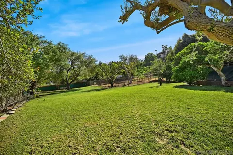 Exterior - 4488 La Canada, Fallbrook, CA 92028 photo 13 of 23