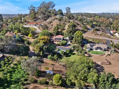 View/Area - 4488 La Canada, Fallbrook, CA 92028 photo 3 of 7