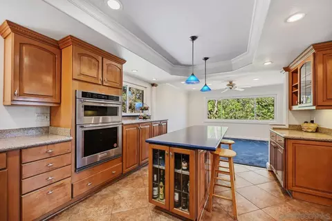 Kitchen - 4488 La Canada, Fallbrook, CA 92028 photo 3 of 4