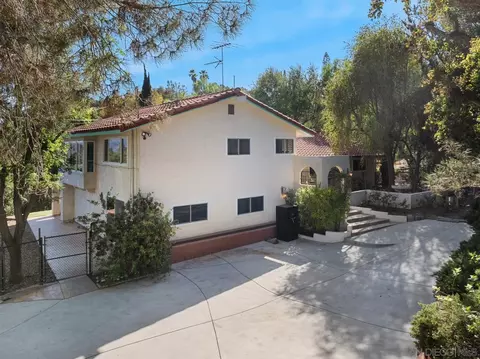 Exterior - 4488 La Canada, Fallbrook, CA 92028 photo 18 of 23