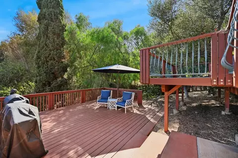 Exterior - 4488 La Canada, Fallbrook, CA 92028 photo 10 of 23