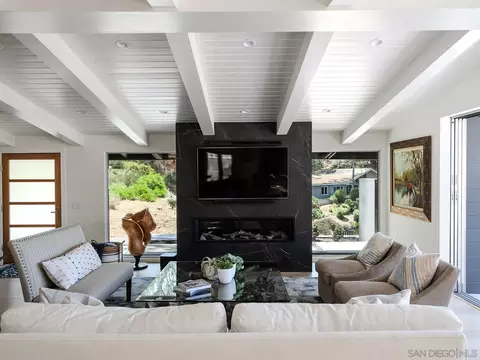 Living - 390 Hidden Pines Rd, Del Mar, CA 92014 photo 1 of 3
