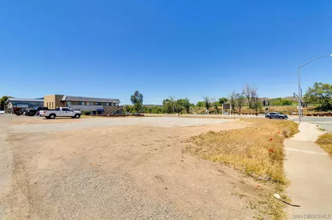 8069 Mission Gorge 1 #1, Santee, CA 92071 photo 8