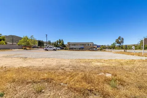 8069 Mission Gorge 1 #1, Santee, CA 92071 photo 4