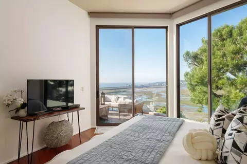 Bedroom - 779 Barbara Ave, Solana Beach, CA 92075 photo 1 of 7