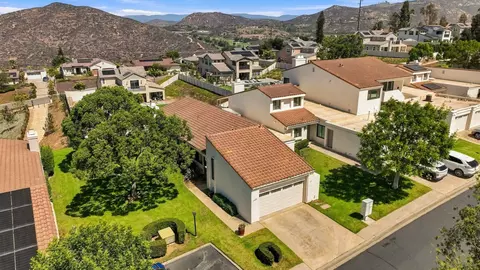 View/Area - 17824 Villamoura Dr, Poway, CA 92064 photo 3 of 6