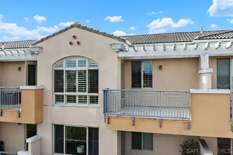 3877 Pell Pl #429, San Diego, CA 92130