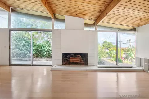 Living - 8384 Sugarman Dr, La Jolla, CA 92037 photo 3 of 7