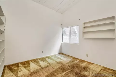 Bedroom - 8384 Sugarman Dr, La Jolla, CA 92037 photo 3 of 6