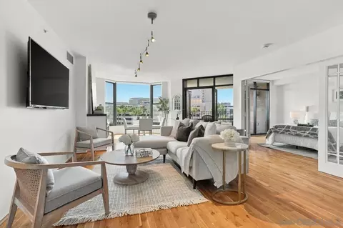 500 W Harbor Dr #504, San Diego, CA 92101