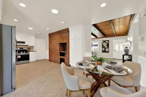 Dining - 14382 Poway Rd, Poway, CA 92064 photo 2 of 3