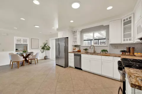 Kitchen - 14382 Poway Rd, Poway, CA 92064 photo 2 of 3