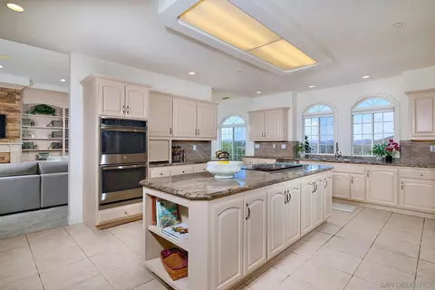 Kitchen - 18151 Old Coach Rd, Poway, CA 92064 photo 1 of 4