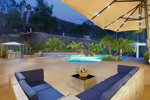 Exterior - 18151 Old Coach Rd, Poway, CA 92064 photo 5 of 15