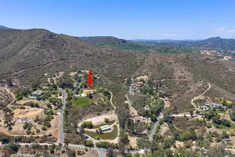 View/Area - 18151 Old Coach Rd, Poway, CA 92064 photo 7 of 8