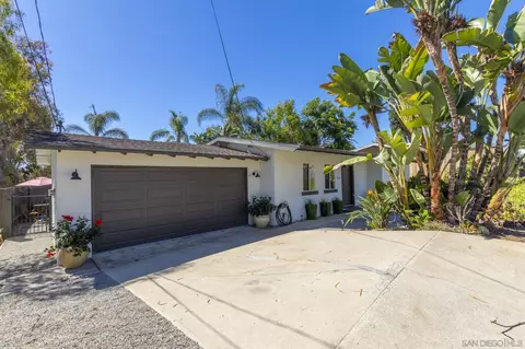 Exterior - 2821 Macdonald, Oceanside, CA 92054 photo 11 of 12