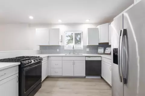 Kitchen - 2821 Macdonald, Oceanside, CA 92054 photo 2 of 7
