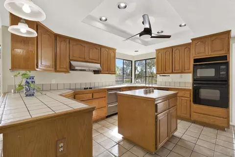 Kitchen - 20119 Para Siempre Vis, Ramona, CA 92065 photo 1 of 5