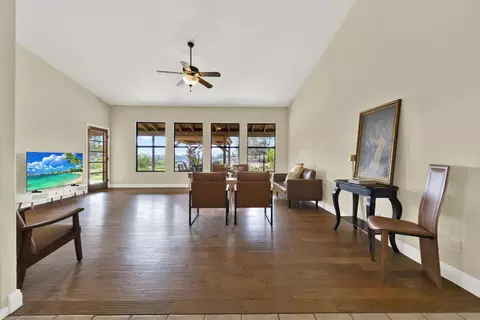 Living - 20119 Para Siempre Vis, Ramona, CA 92065 photo 4 of 6
