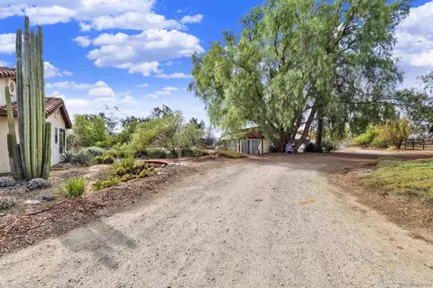 Exterior - 20119 Para Siempre Vis, Ramona, CA 92065 photo 7 of 15