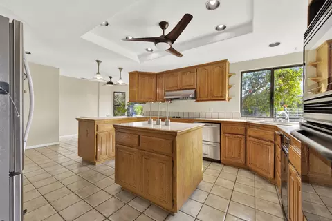 Kitchen - 20119 Para Siempre Vis, Ramona, CA 92065 photo 2 of 5