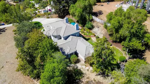 View/Area - 1474 Via Encinos, Fallbrook, CA 92028 photo 1 of 3