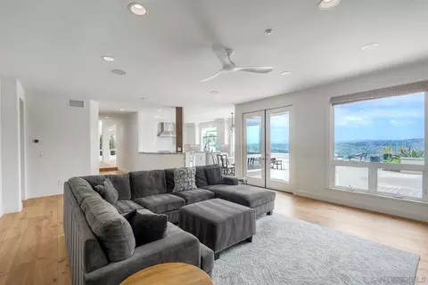 Living - 1651 Bella Laguna Ct, Encinitas, CA 92024 photo 8 of 9