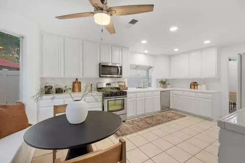 Kitchen - 4560 Avenida Privado, Oceanside, CA 92057 photo 3 of 5