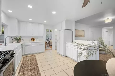 Kitchen - 4560 Avenida Privado, Oceanside, CA 92057 photo 4 of 5