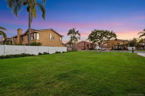 Exterior - 4560 Avenida Privado, Oceanside, CA 92057 photo 16 of 18