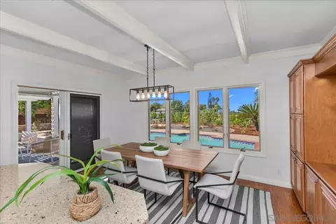 Dining - 730 Doris, Encinitas, CA 92024 photo 2 of 2
