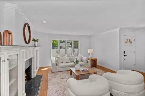 Living - 730 Doris, Encinitas, CA 92024 photo 1 of 4