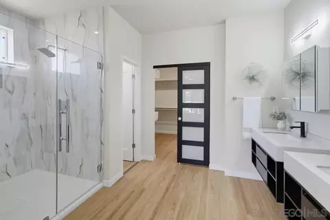 Bath - 1302 La Presa Ave, Spring Valley, CA 91977 photo 3 of 8