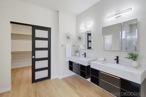 Bath - 1302 La Presa Ave, Spring Valley, CA 91977 photo 2 of 8