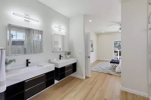 Bath - 1302 La Presa Ave, Spring Valley, CA 91977 photo 5 of 8