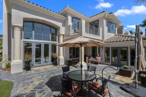 Exterior - 1601 Starling Ct, Carlsbad, CA 92011 photo 5 of 10
