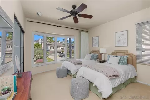 Bedroom - 1601 Starling Ct, Carlsbad, CA 92011 photo 1 of 6