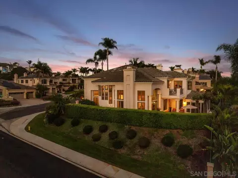 Exterior - 1601 Starling Ct, Carlsbad, CA 92011 photo 8 of 10