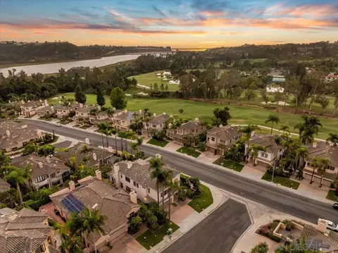 View/Area - 1601 Starling Ct, Carlsbad, CA 92011 photo 3 of 6