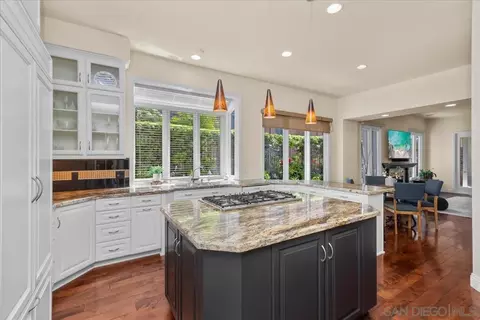 Kitchen - 1601 Starling Ct, Carlsbad, CA 92011 photo 1 of 2