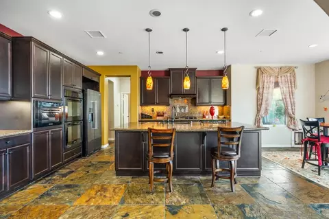 Kitchen - 2713 Vistamonte, Escondido, CA 92027 photo 2 of 5