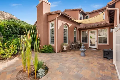 Exterior - 2713 Vistamonte, Escondido, CA 92027 photo 11 of 18