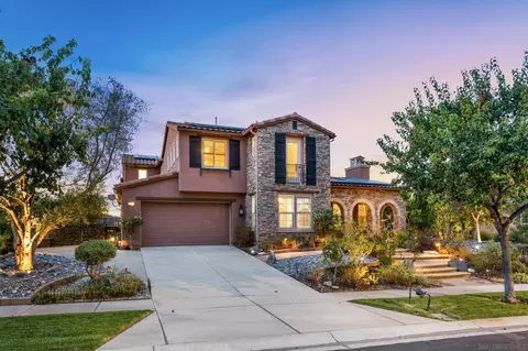 Exterior - 2713 Vistamonte, Escondido, CA 92027 photo 2 of 18