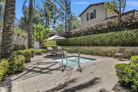 Exterior - 86 Canyoncrest, Irvine, CA 92603 photo 8 of 10